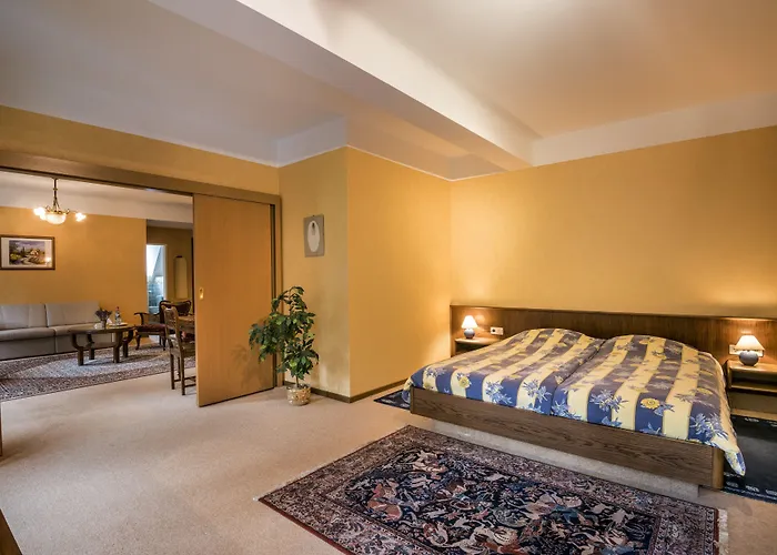 Restaurant Le Cigalon Otel