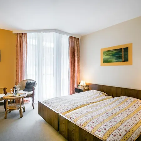 Restaurant Le Cigalon فندق 4*