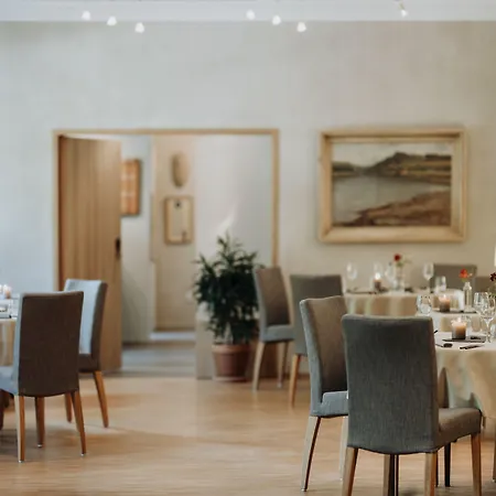 فندق Restaurant Le Cigalon 4*